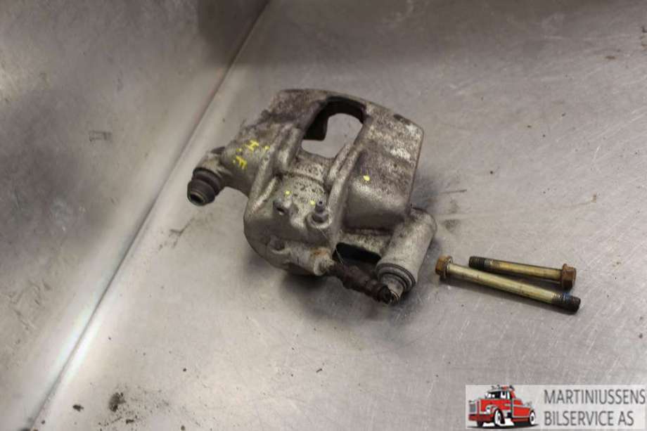 Bremsecaliper høyre foran til Mercedes Vito/Viano 1996-2003 (W638) (W638) (MERCEDES|)