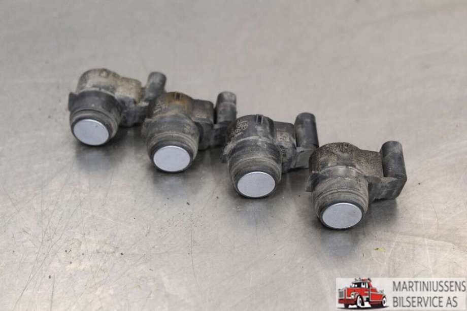 Parkeringssensor foran til BMW 3-Serie 2005-2011 (E90/E91/E92/E93) (E90/E91/E92/E93) (BMW||0263003708)