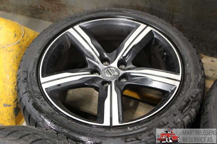 Felgsett aluminium til Volvo V90 / V90 CC / S90 2016-->>  (VOLVO||8X18 ET 42|31445302)