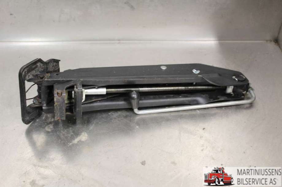 Jekk original til Audi Q7 2006-2010 (Type I, Fase 1) (AUDI||7L0 011 031 E)
