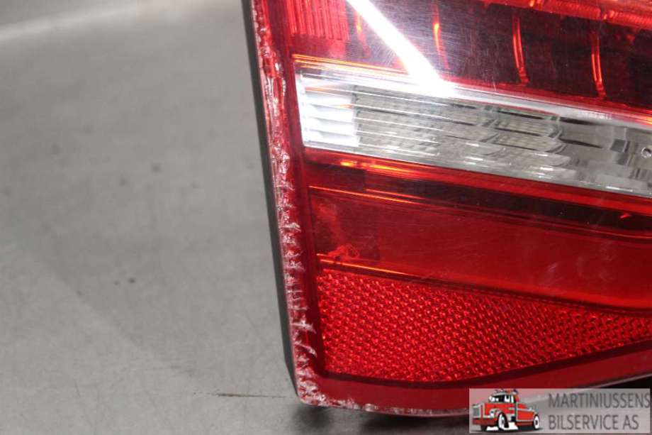 Baklykt venstre indre til Audi A4 2007-2014 (Type IV) (B8) (B8) (AUDI||11S 8K9.945.093.E)