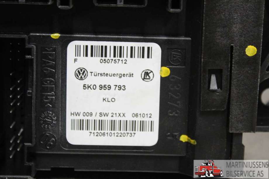 Ruteheis høyre foran til VW Caddy 2010-2015 (Type III, Fase 2)  (VOLKSWAGEN||5K0 959 793)