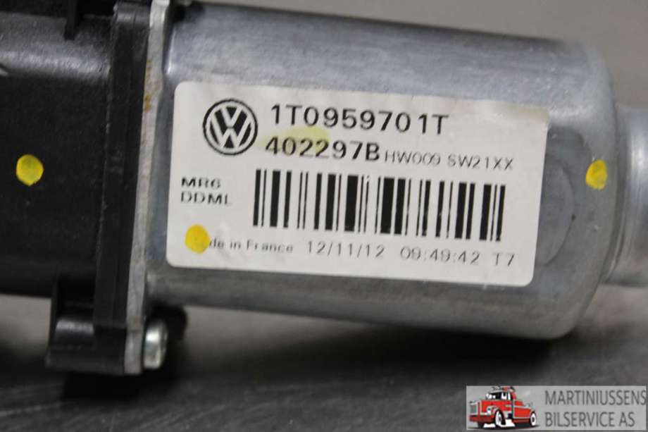Ruteheis høyre foran til VW Caddy 2010-2015 (Type III, Fase 2)  (VOLKSWAGEN||5K0 959 793)