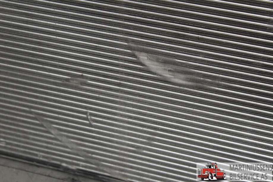 Radiator (automat gir) til VW Passat 2015-2019 (Fase 1) (B8) (B8) (VOLKSWAGEN||5Q0 121 251 EQ)