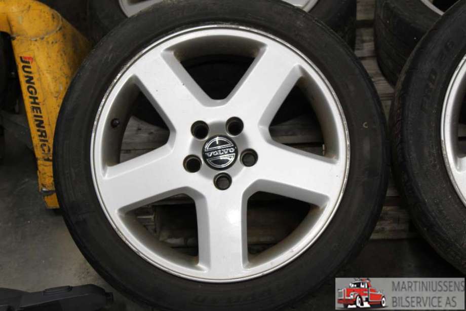 Felgsett aluminium til Volvo V50 2004-2007 (Fase 1)  (VOLVO|5X108|17"|)