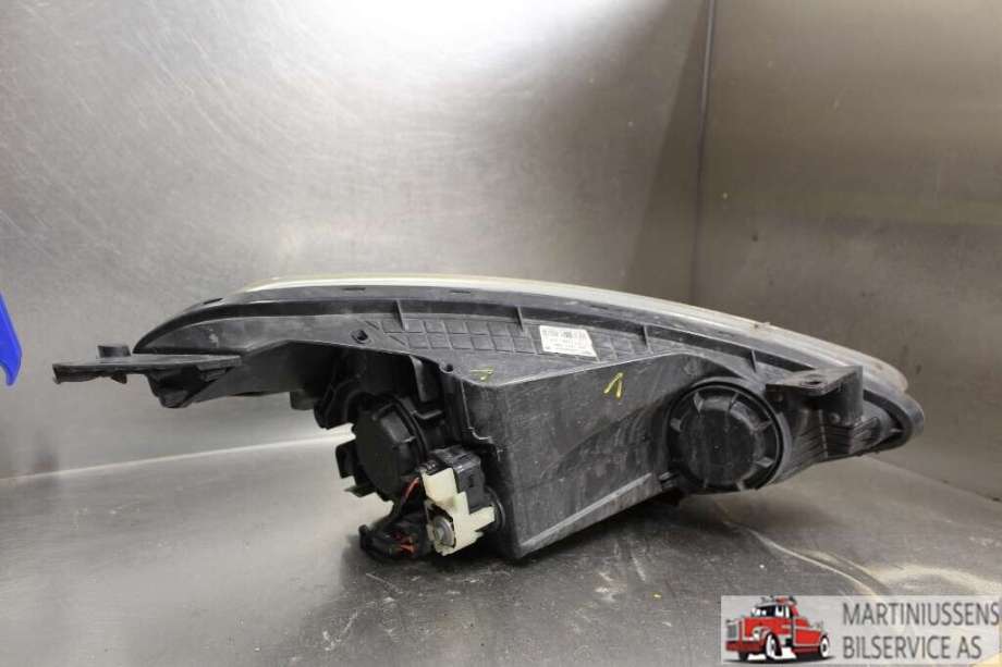 Frontlykt venstre halogen til Hyundai i10 2014-2018 (Type II)  (HYUNDAI||92101-B9000)