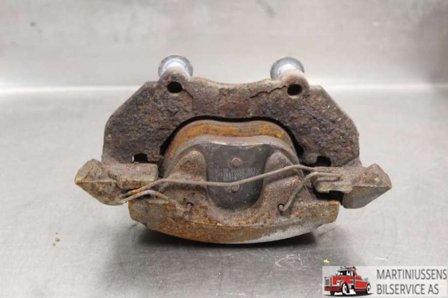Bremsecaliper høyre foran til Volvo V40 2012-2019  (VOLVO|)