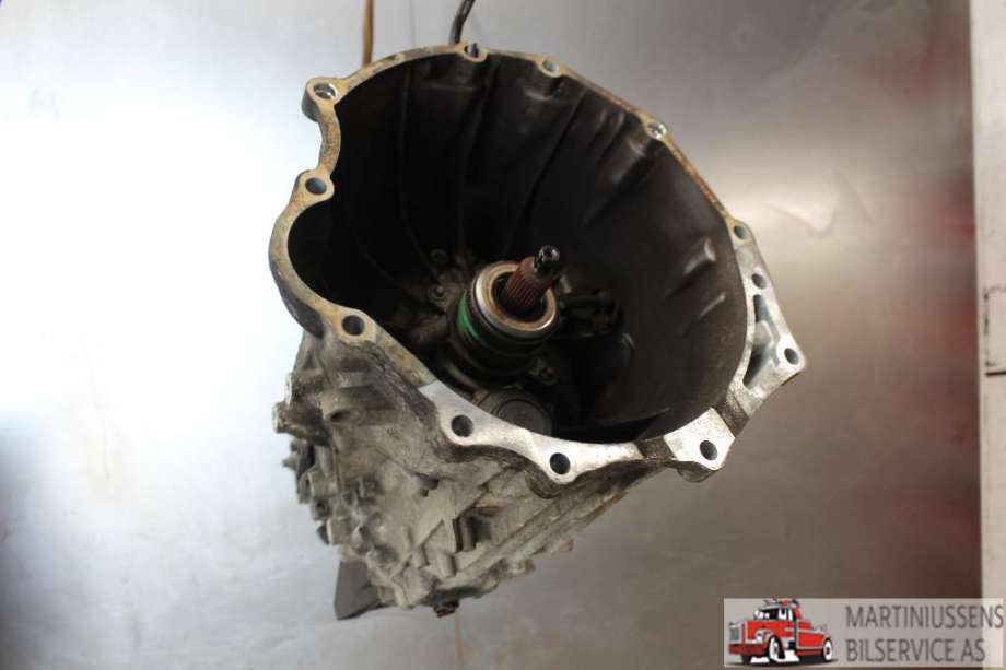 Girkasse manuell 6-trinn til VW Crafter 2006-2011 (Type I, Fase 1)  (VOLKSWAGEN||0B7 300 040 AX)
