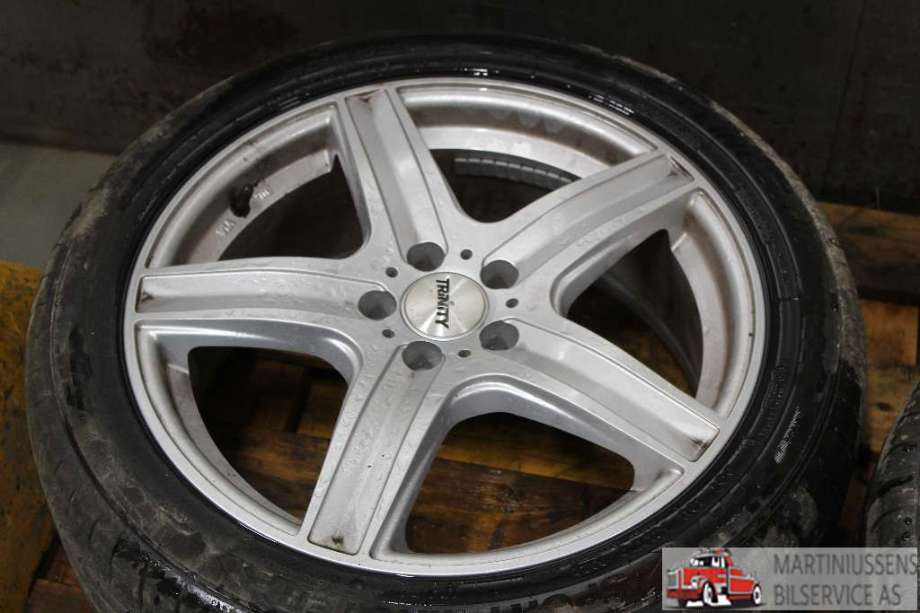 Felgsett aluminium til Toyota Avensis 2003-2008 (Type II)  (TOYOTA|7X17 ET38|17"|)