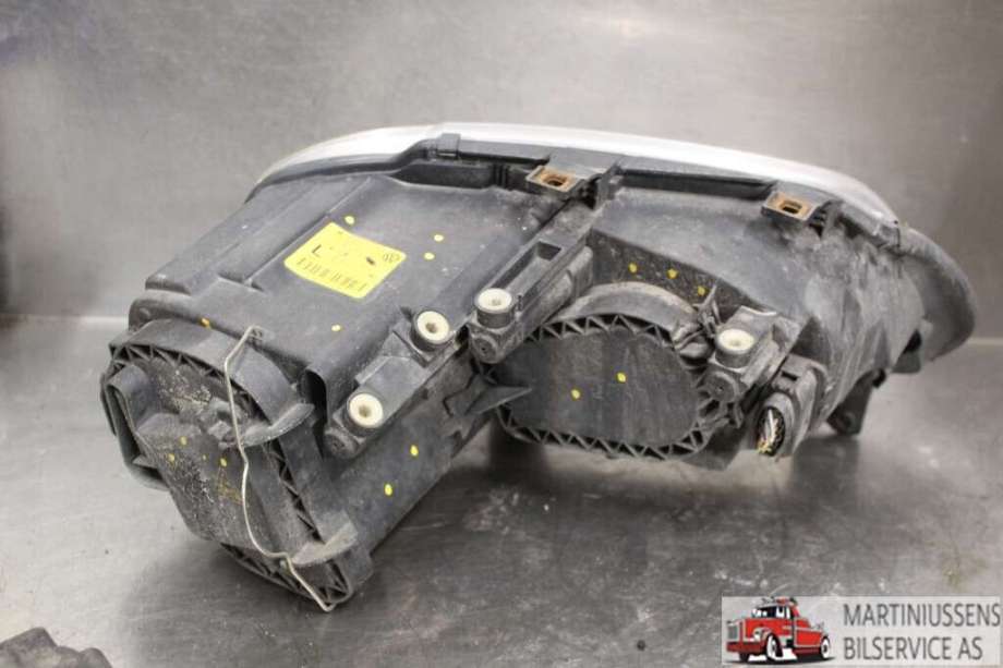 Frontlykt venstre xenon til VW Touran 2003-2006 (Type I, Fase 1)  (VOLKSWAGEN||0 301 205 271)