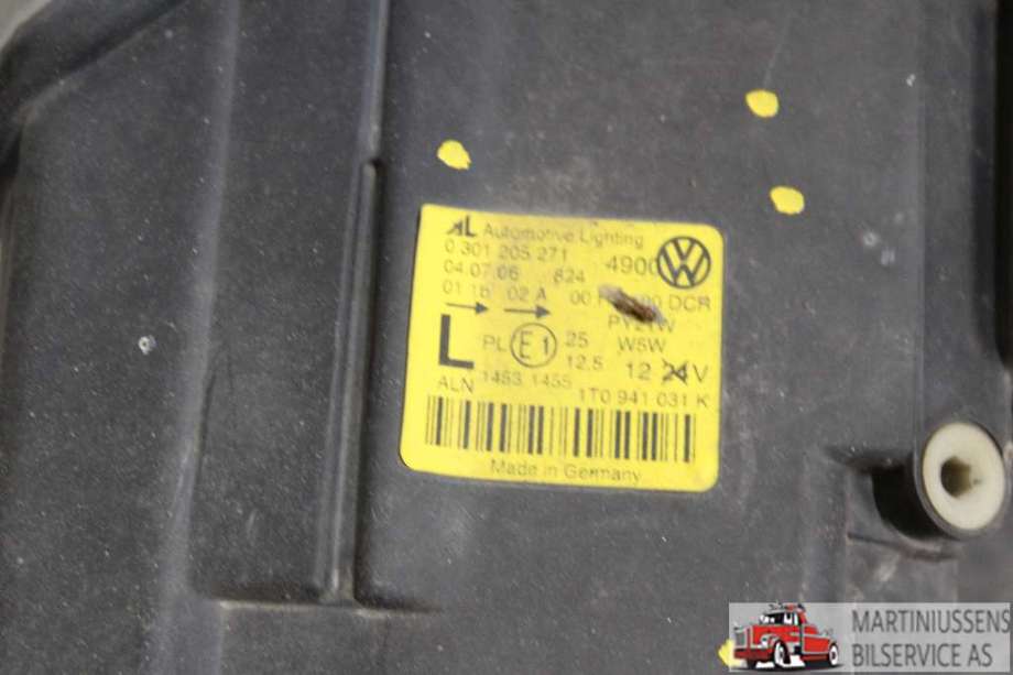 Frontlykt venstre xenon til VW Touran 2003-2006 (Type I, Fase 1)  (VOLKSWAGEN||0 301 205 271)
