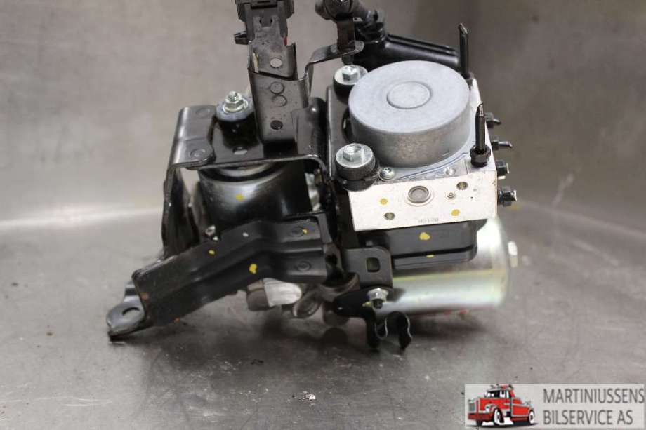 ABS sentral til Toyota Corolla 2019-->>  (TOYOTA||44510-12600)