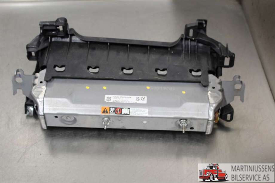 Airbag kne til Toyota Corolla 2019-->>  (TOYOTA||TG17D02001)