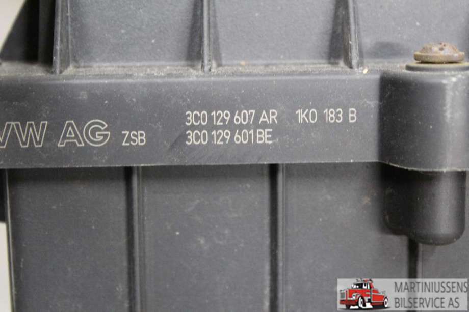 Luftfilterboks til VW Caddy 2004-2010 (Type III, Fase 1)  (VOLKSWAGEN|3C0 129 607 AR|)