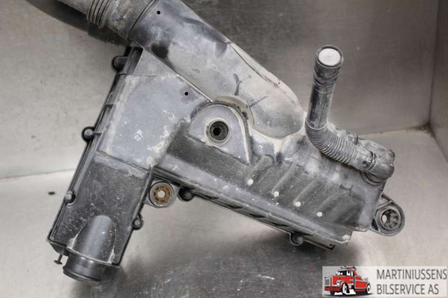 Luftfilterboks til VW Caddy 2004-2010 (Type III, Fase 1)  (VOLKSWAGEN|3C0 129 607 AR|)