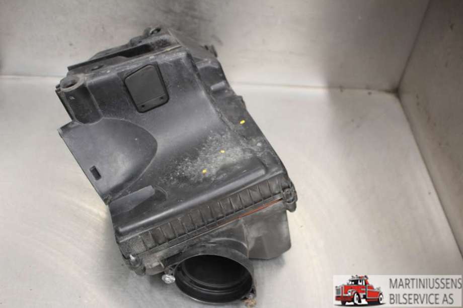 Luftfilterboks til Volvo V70 2007-2013 (Type III, Fase 1)  (VOLVO|31370671|)