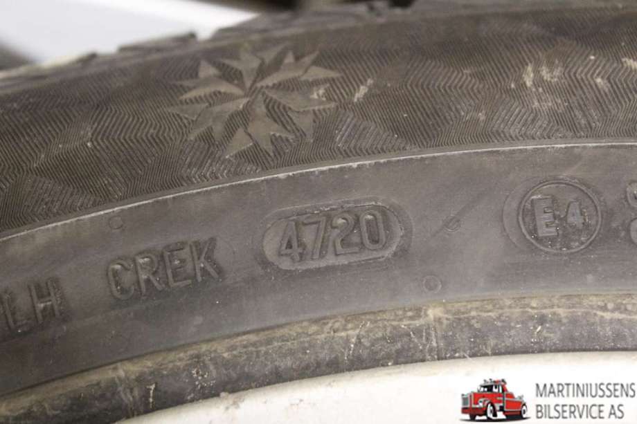 Dekk til Annet Dekk vinter piggfri 0-->>  (VIKINGCONTACT 7|255/50R19 6MM|CONTINENTAL)