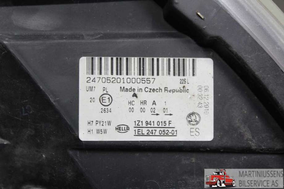 Frontlykt venstre halogen til Škoda Octavia 2009-2013 (Type II, Fase 2)  (SKODA||1Z1 941 015 F)
