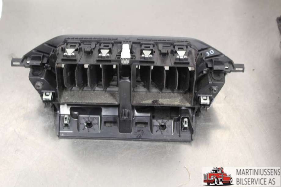 Bryter diverse til Peugeot 2008 2019-->> (Type II)  (PEUGEOT||9823457080)