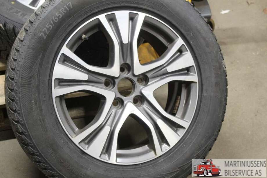 Felgsett aluminium til Toyota RAV4 2013-2015 (Type IV, Fase 1)  (TOYOTA|3;5X114|7X17 ET 39|)