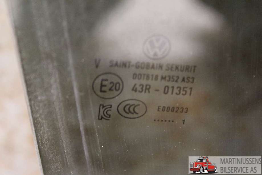 Siderute høyre bak til VW ID.4 2020-->>  (VOLKSWAGEN|)