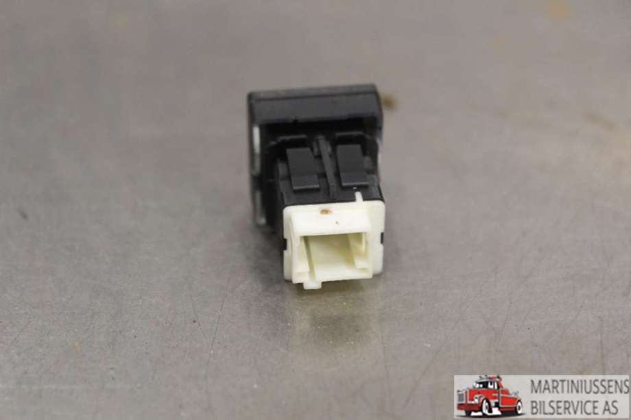 Bryter diverse til Peugeot Partner 2008-2015 (Type II, Fase 1)  (PEUGEOT||96583098XT)