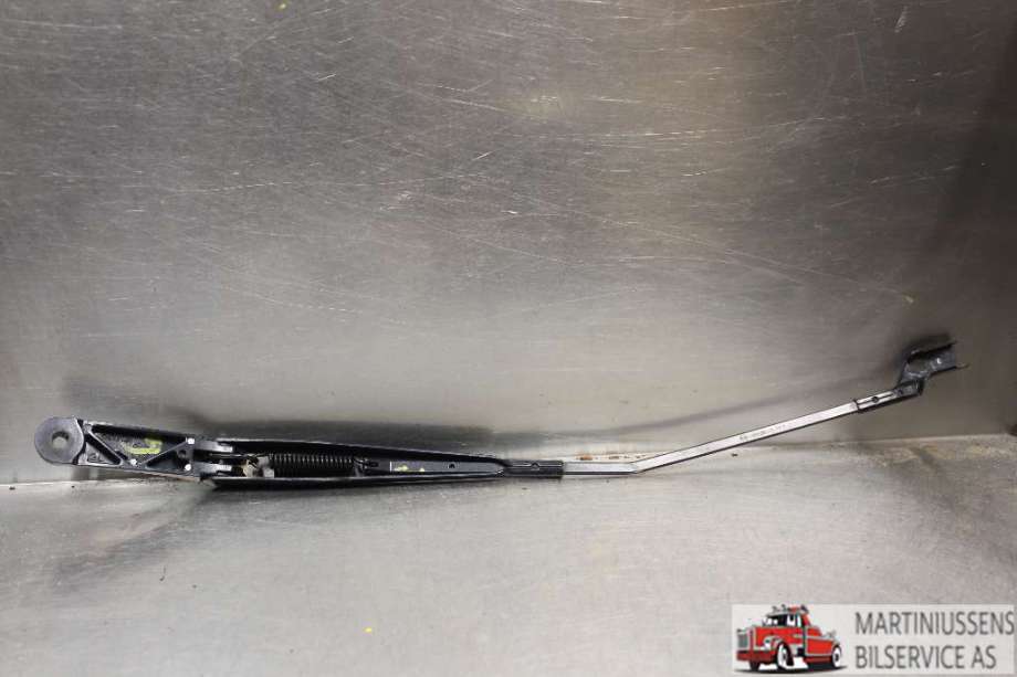 Viskerarmer frontrute til VW Golf VI 2008-2012  (VOLKSWAGEN|)