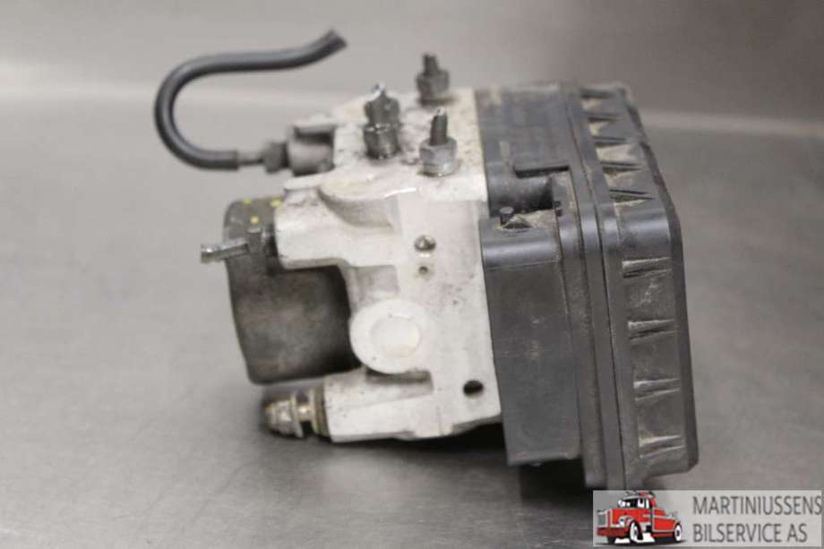 ABS sentral til Toyota RAV4 2000-2006 (Type II)  (TOYOTA||44510-42080)