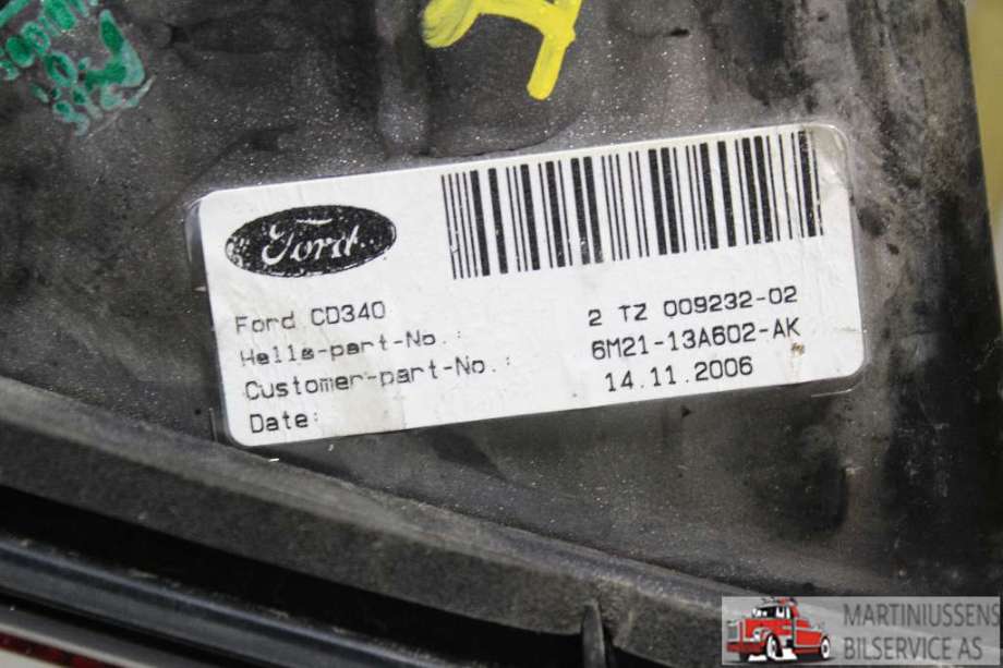 Baklykt høyre indre til Ford S-Max 2006-2010 (Type I, Fase 1) (FORD||6M21-13A602-AK)