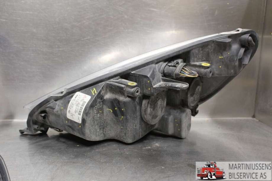 Frontlykt høyre halogen til Ford S-Max 2006-2010 (Type I, Fase 1)  (FORD||6M21-13W029-AL)
