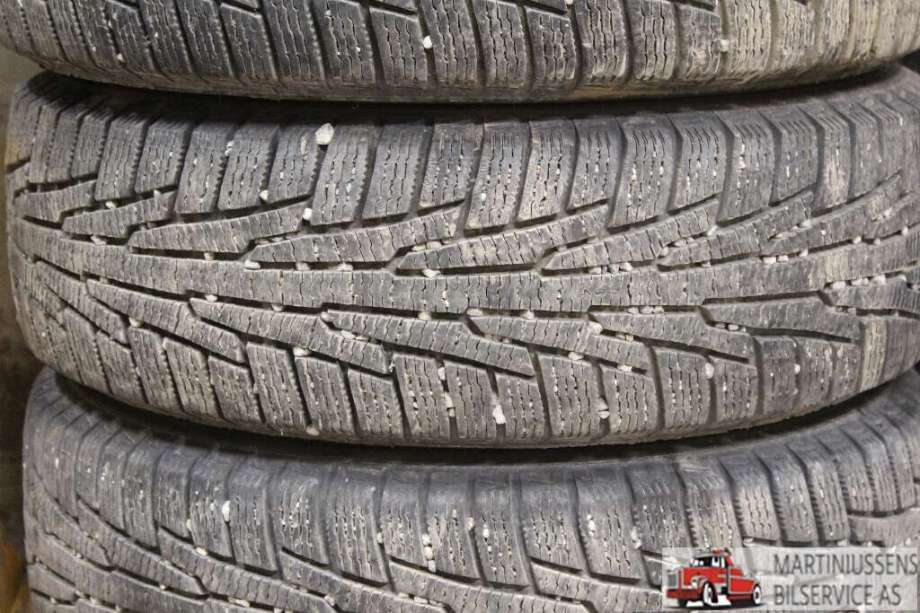 Dekk til Annet Dekk vinter piggfri 0-->>  (NORDMAN RS2|-8MM|NOKIAN)