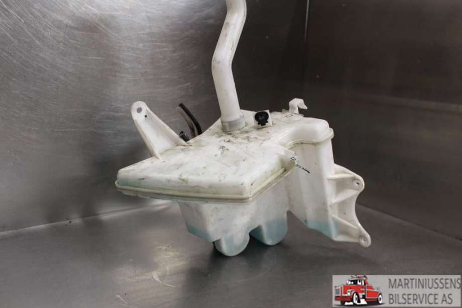 Spylertank til Toyota Auris 2007-2010 (Type I, Fase 1)  (TOYOTA||85310-02230)