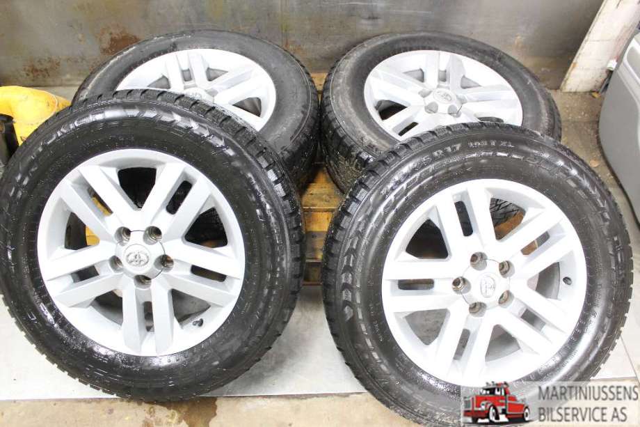 Felgsett aluminium til Toyota RAV4 2006-2009 (Type III, Fase 1) (TOYOTA||7X17 ET45)