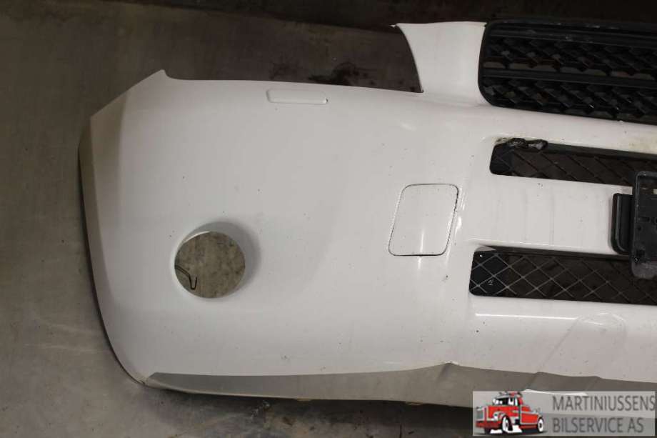 Støtfanger foran til Toyota RAV4 2006-2009 (Type III, Fase 1)  (TOYOTA|)