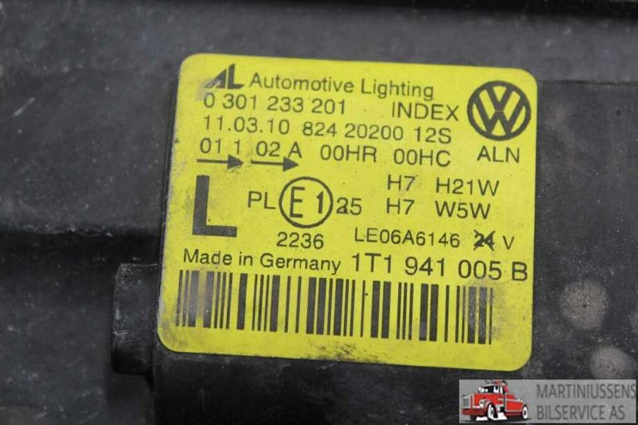 Frontlykt venstre halogen til VW Touran 2007-2010 (Type I, Fase 2)  (VOLKSWAGEN||0 301 233 201)