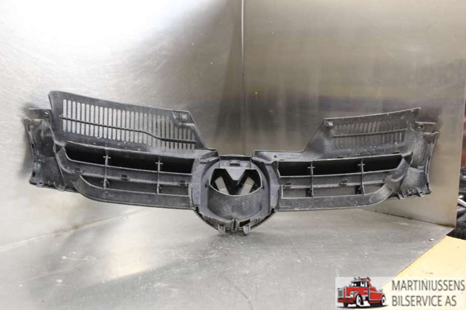 Grill til VW Golf V, Combi 2003-2008  (VOLKSWAGEN||IK0 853 655)