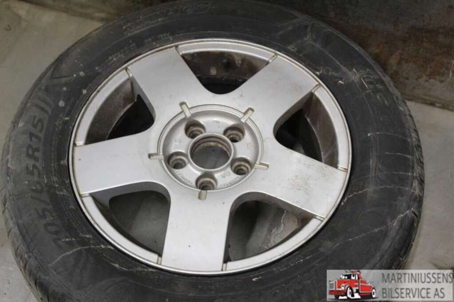 Felgsett aluminium til VW Golf IV 1998-2003  (VOLKSWAGEN|5X100|6X15 ET 38|)