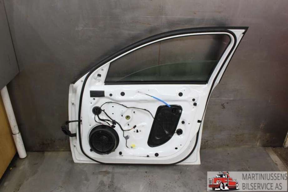 Dør høyre foran til Audi A4 2007-2014 (Type IV) (B8) (B8) (AUDI|)
