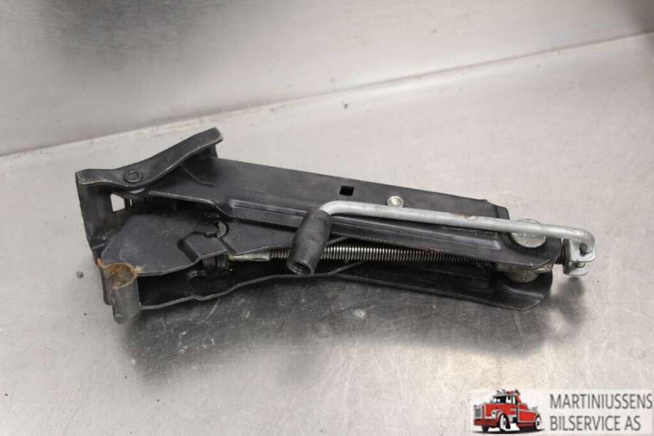 Jekk original til Volvo V70 2005-2007 (Type II, Fase 2)  (VOLVO||8679369)