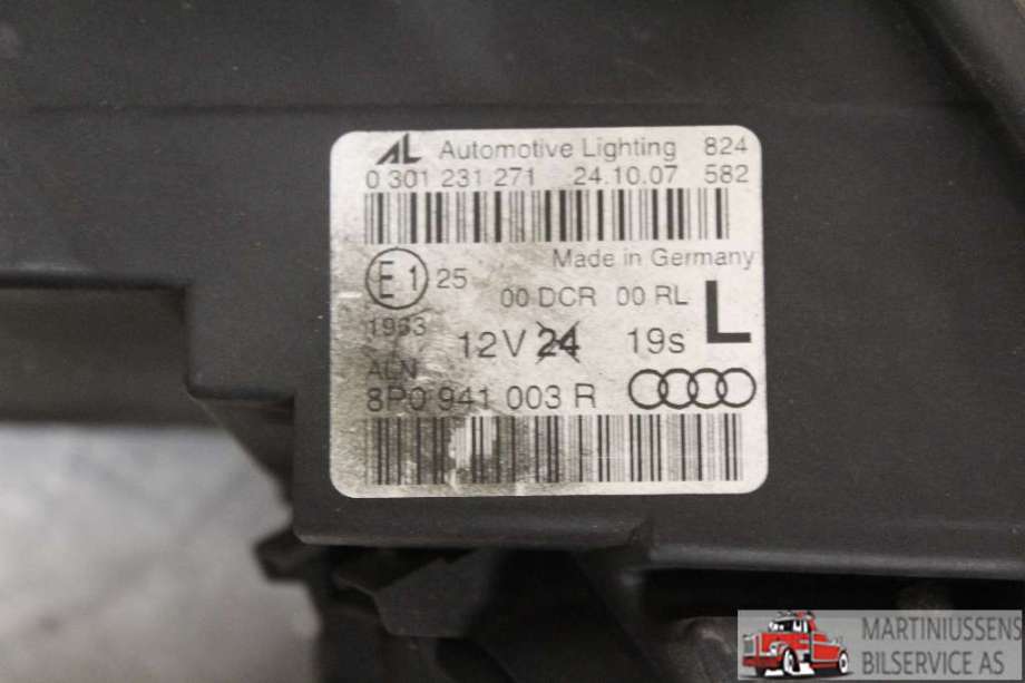 Frontlykt venstre xenon til Audi A3 2003-2008 (Type II, Fase 1)  (AUDI|8P0941003R||8P0 941 003 R)