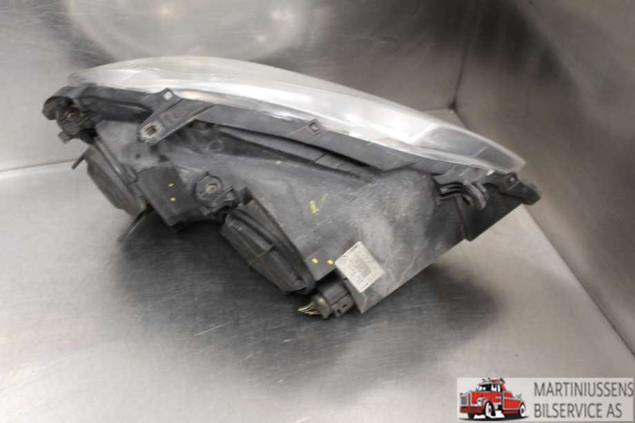 Frontlykt venstre halogen til VW Polo 2005-2009 (Type IV, Fase 2)  (VOLKSWAGEN|)