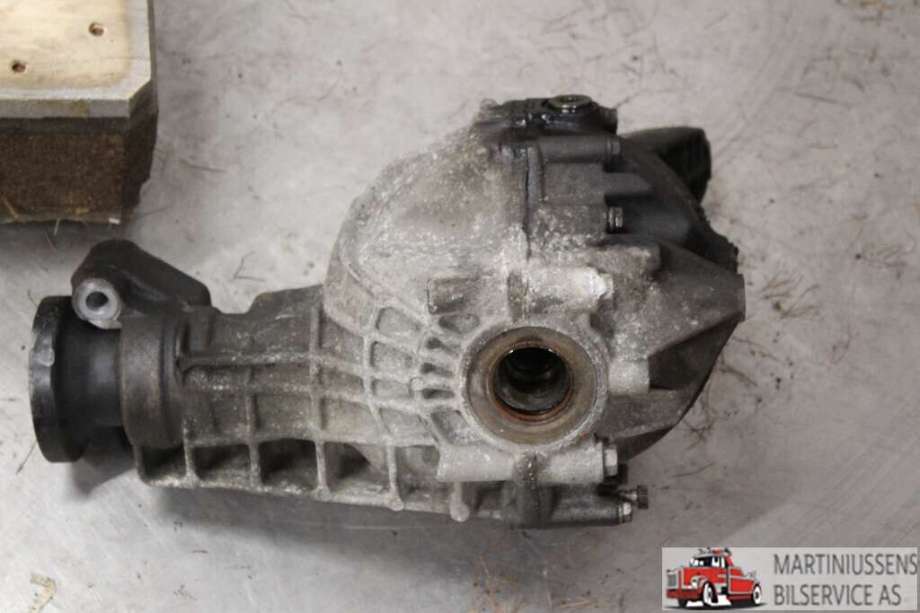 Kardang til Mercedes ML 1997-2005 (W163) (W163) (MERCEDES|A 163 330 05 05|)