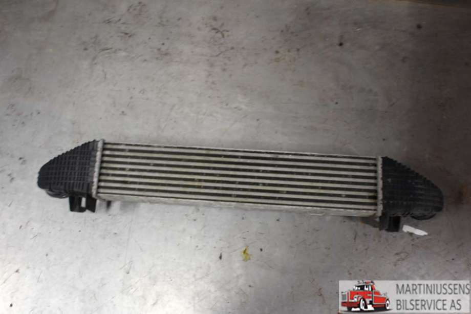 Intercooler til Mercedes C-Klasse 2007-2011 (Fase 1) (W204) (W204) (MERCEDES||A 204 500 05 00)