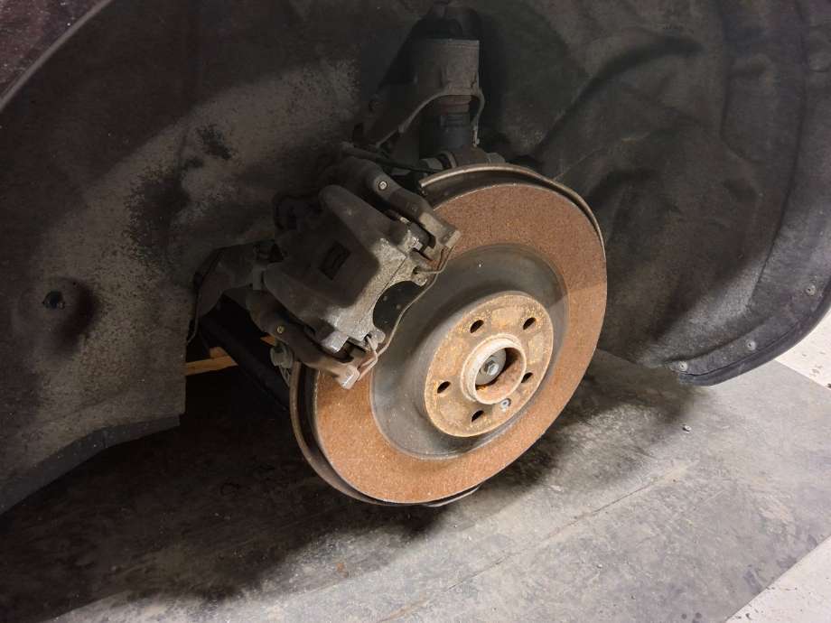 Bremsecaliper brakett til Volvo XC90, 2015-2025 (Type II)  (VOLVO|)