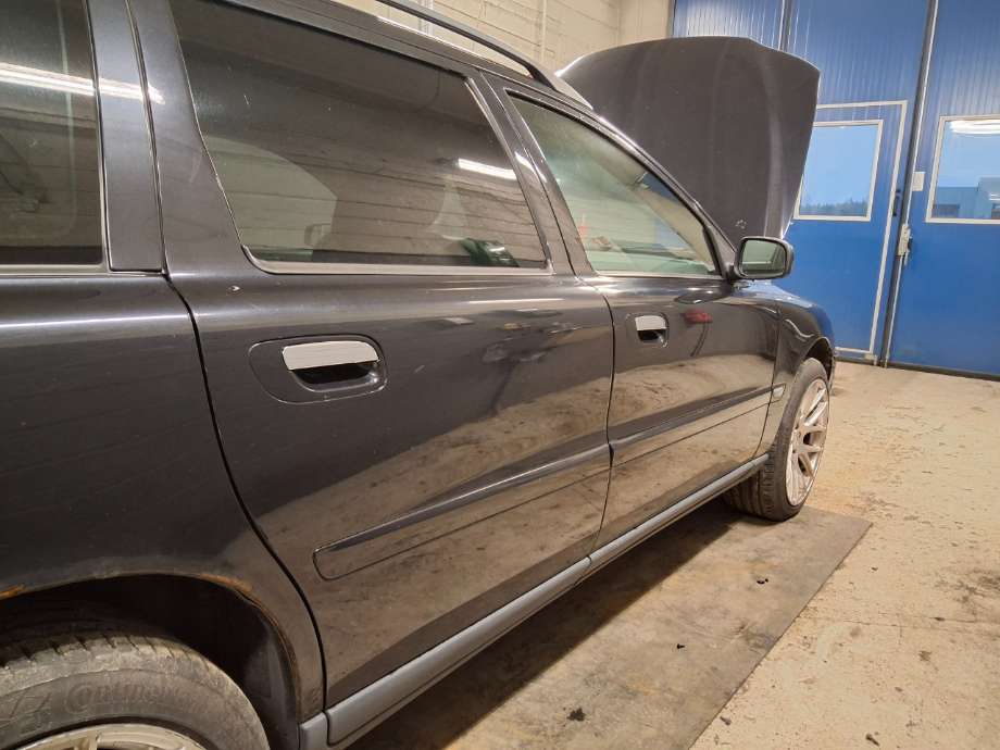 Dør høyre bak til Volvo V70, 2005-2007 (Type II, Fase 2)  (VOLVO|)