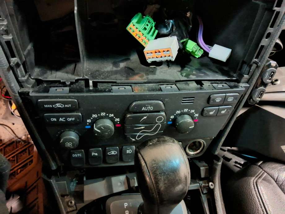 Varmeapparat betjening til Volvo V70, 2005-2007 (Type II, Fase 2)  (VOLVO|)