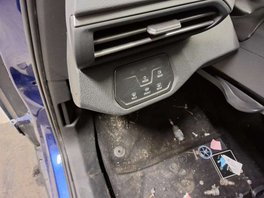 Bryter lys til VW ID.4, 2020-->>  (VOLKSWAGEN|)
