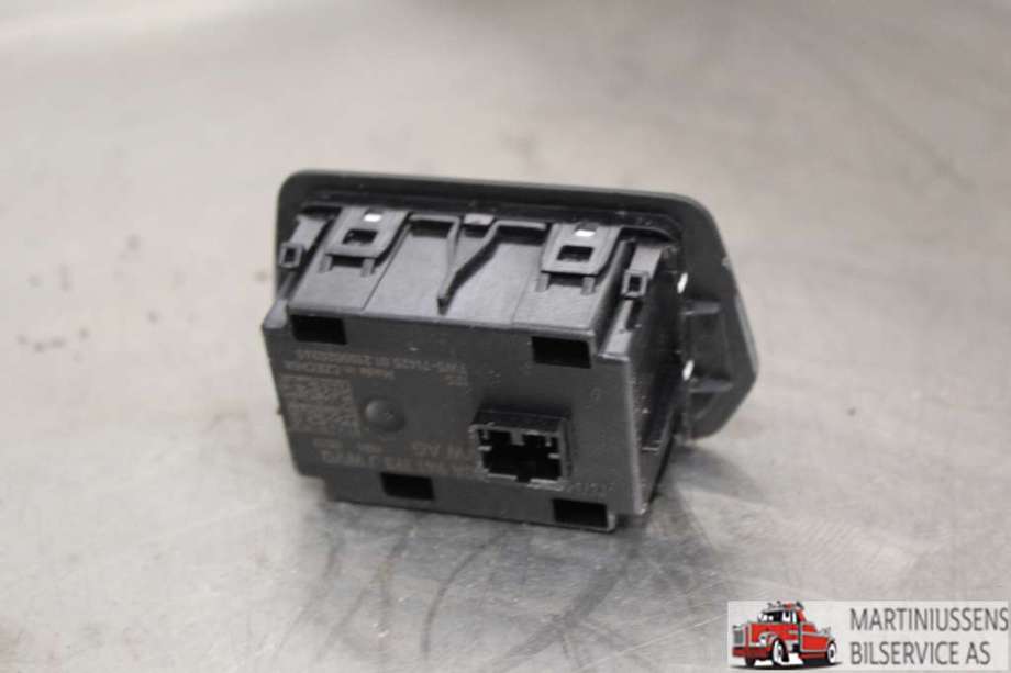 Bryter lys til VW ID.4 2020-->>  (VOLKSWAGEN||10A 941 193 J)