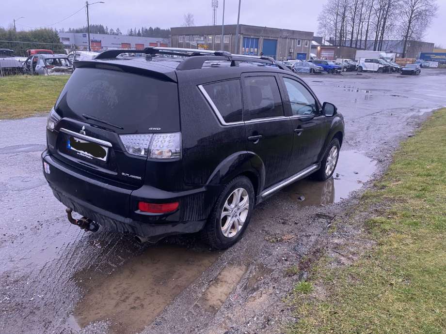 Hengerfeste til Mitsubishi Outlander 2010-2012 (Type II, Fase 2)  (MITSUBISHI|)