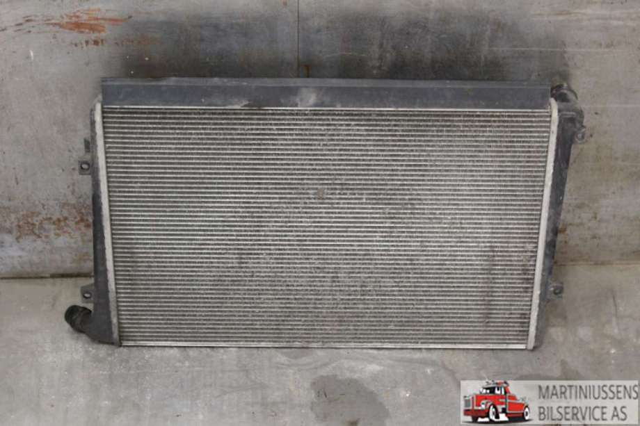 Radiator (automat gir) til VW Golf, Plus/Cross 2005-2009 (Fase 1)  (VOLKSWAGEN||1K0 121 251 AK)